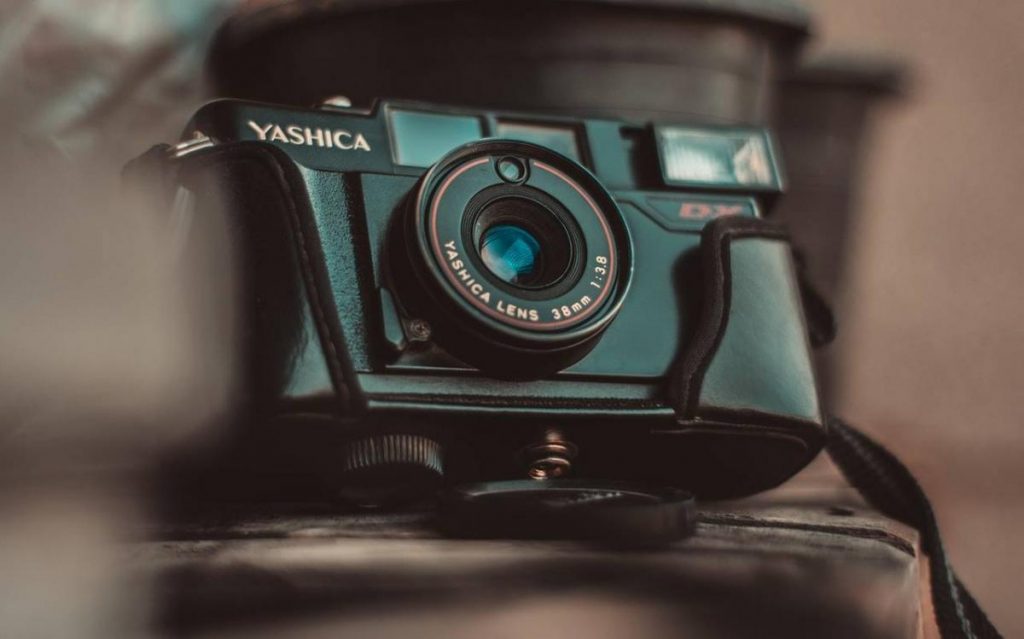 แนะนำกล้องฟิล์มมือใหม่ Yashica MF-2 Super