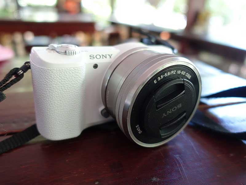 กล้องถ่ายรูปสวยราคาถูก Sony a5100